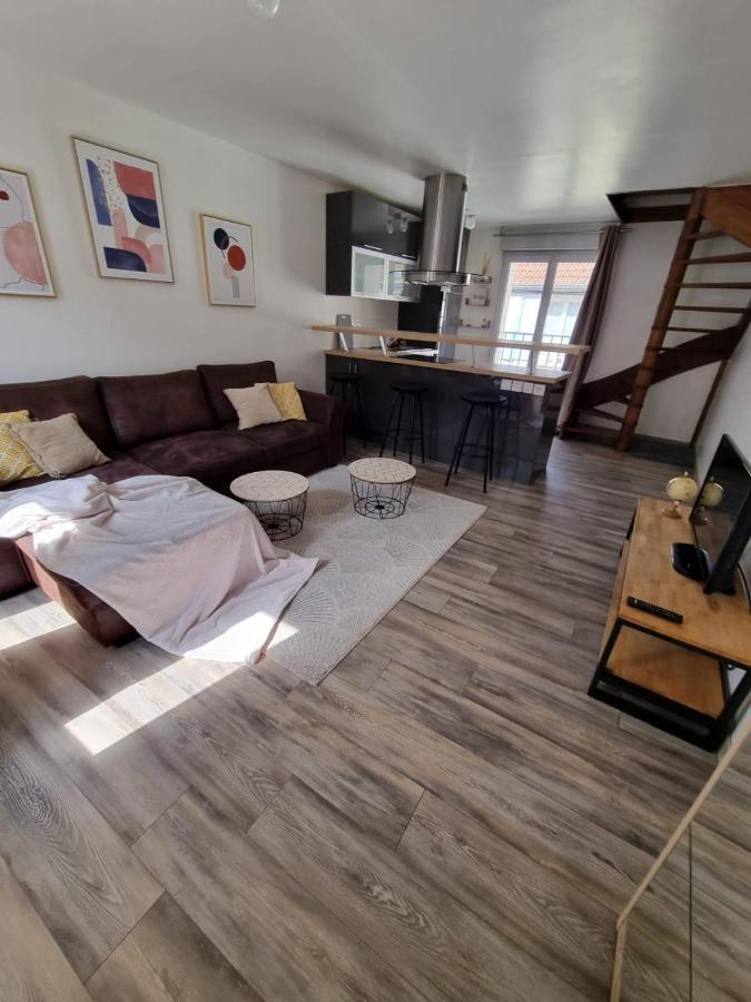Duplex 40M2 Cocooning Coeur De Ville Avec Parking Neauphle-le-Chateau ภายนอก รูปภาพ